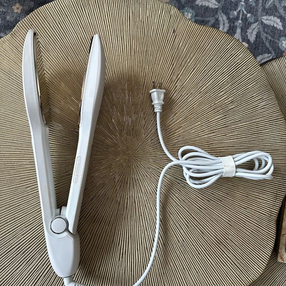 Nori Press - Travel Iron & Steamer